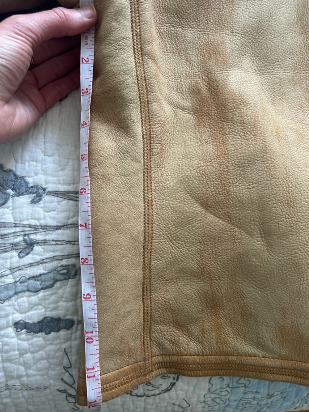Authentic Prada Tan Shearling-Lined Jacket with Red Logo Tab - Picture 14 of 16